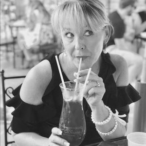 Meet your Posher, Angie